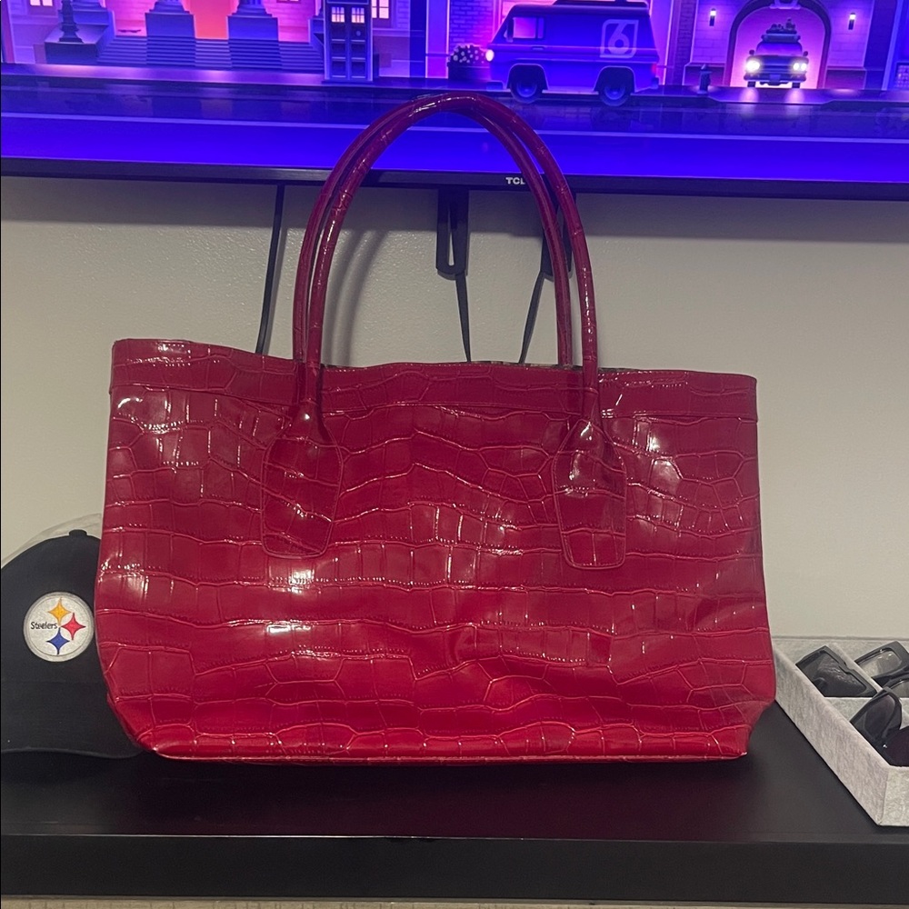 Elizabeth Arden Glossy Red Tote Bag